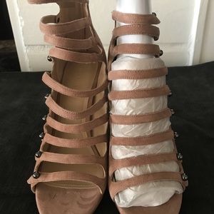 Kendall & Kylie Nude Blush Suede Heels